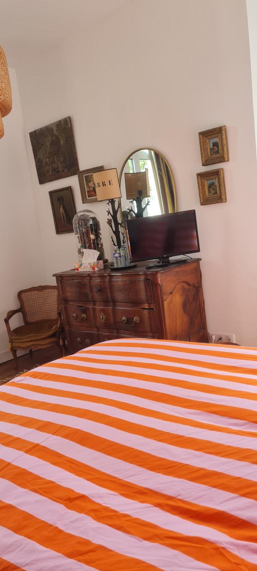 Manoir Du Haut Jusse Vezin-le-Coquet Luaran gambar